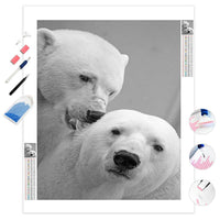 White small jacket polar bear | Diamond Painting