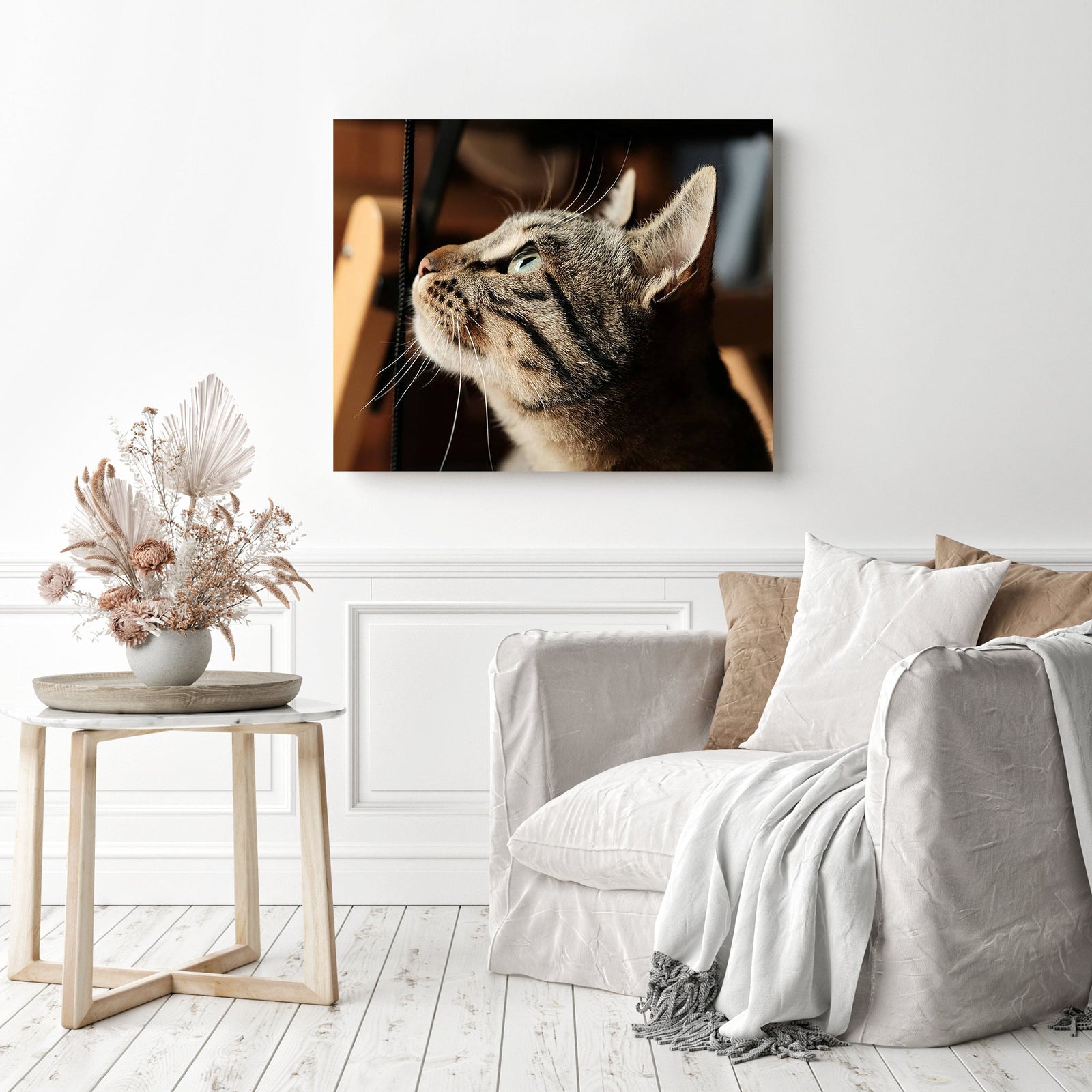 Close up of the cat | Diamond Painting Displayed as Home Decor