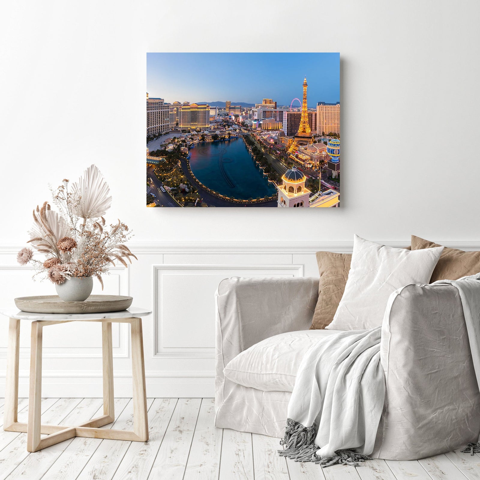 Las Vegas Skyline | Diamond Painting Displayed as Home Decor