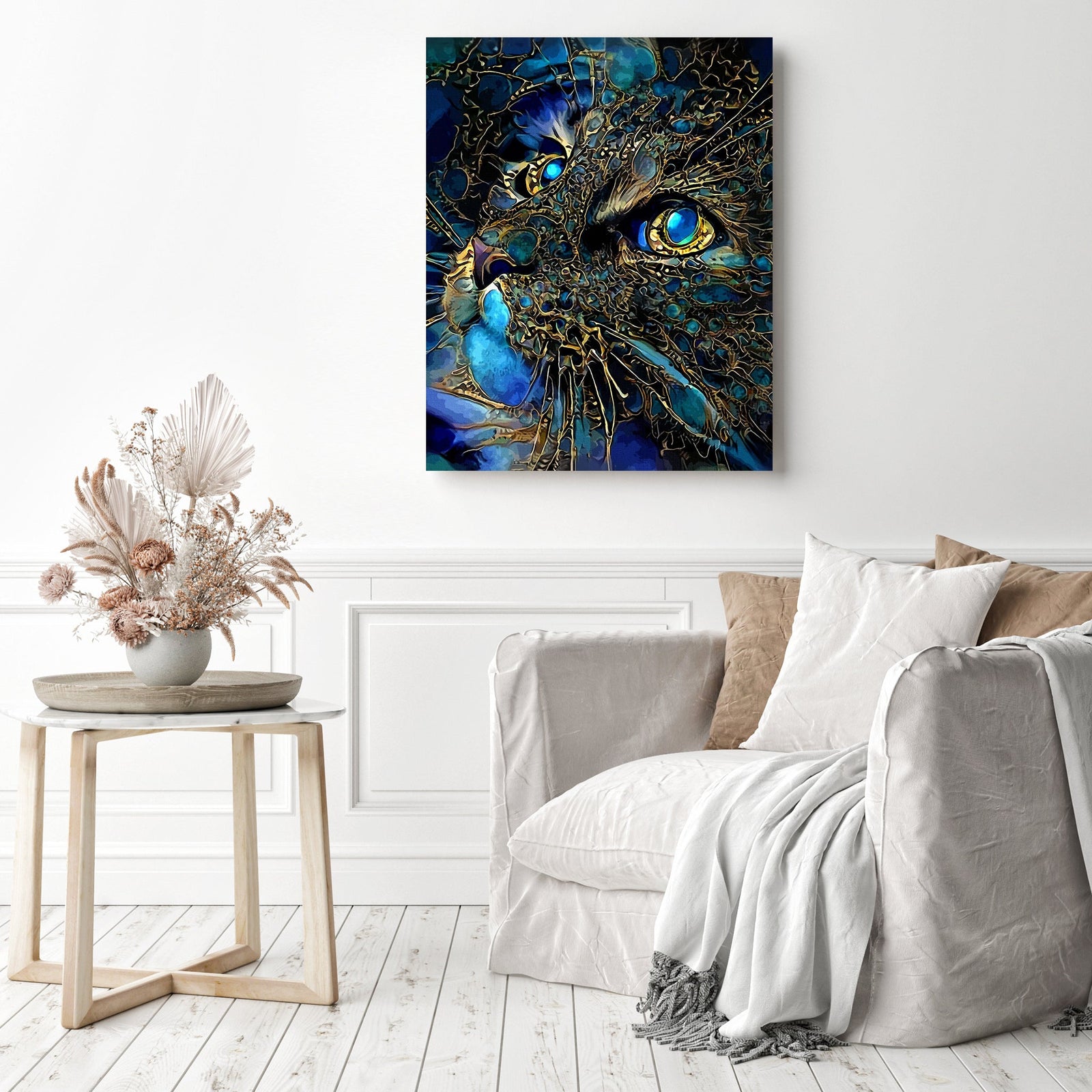 Majestic Cat | Diamond Painting Displayed as Home Decor