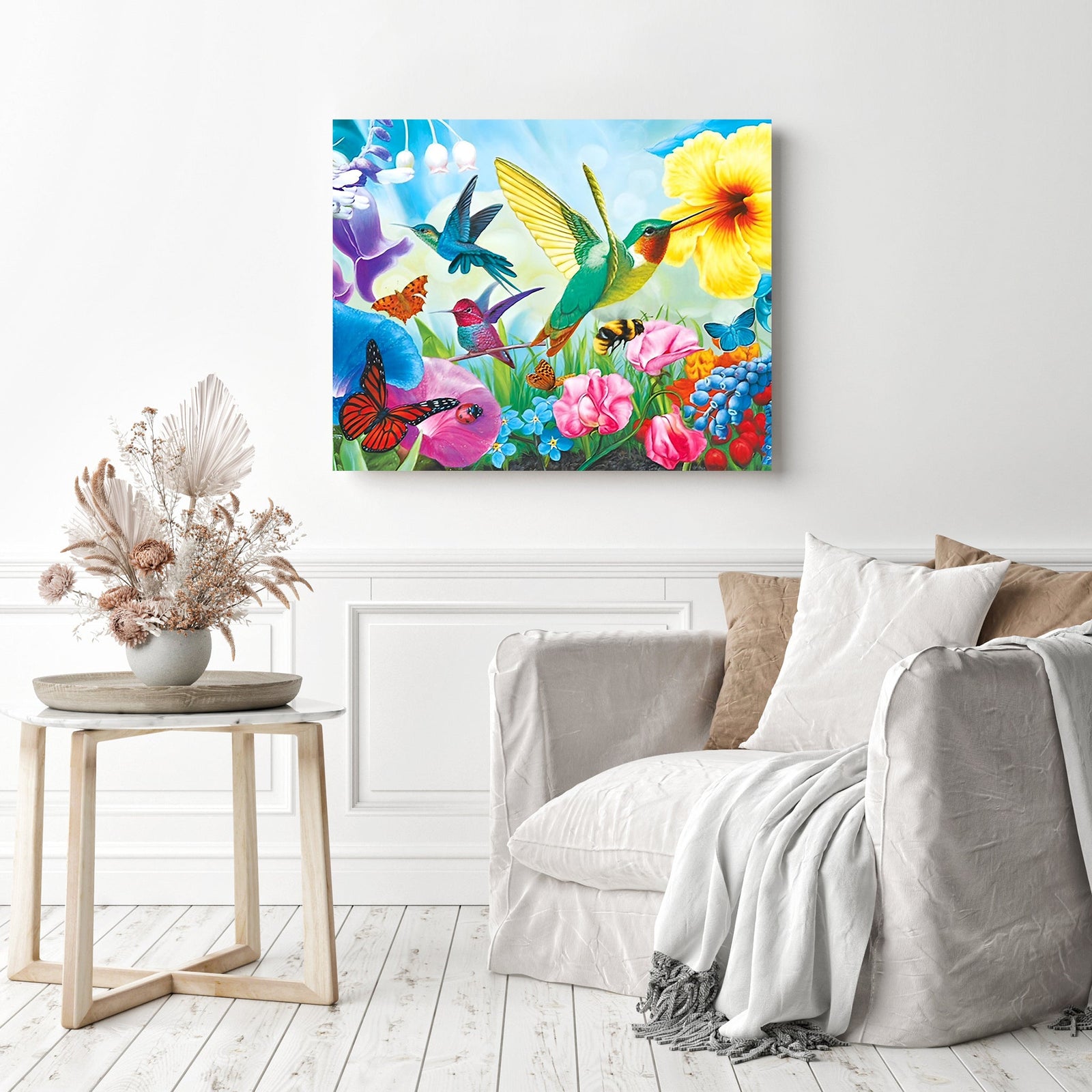 Hummingbird Flower | Diamond Painting Displayed as Home Decor