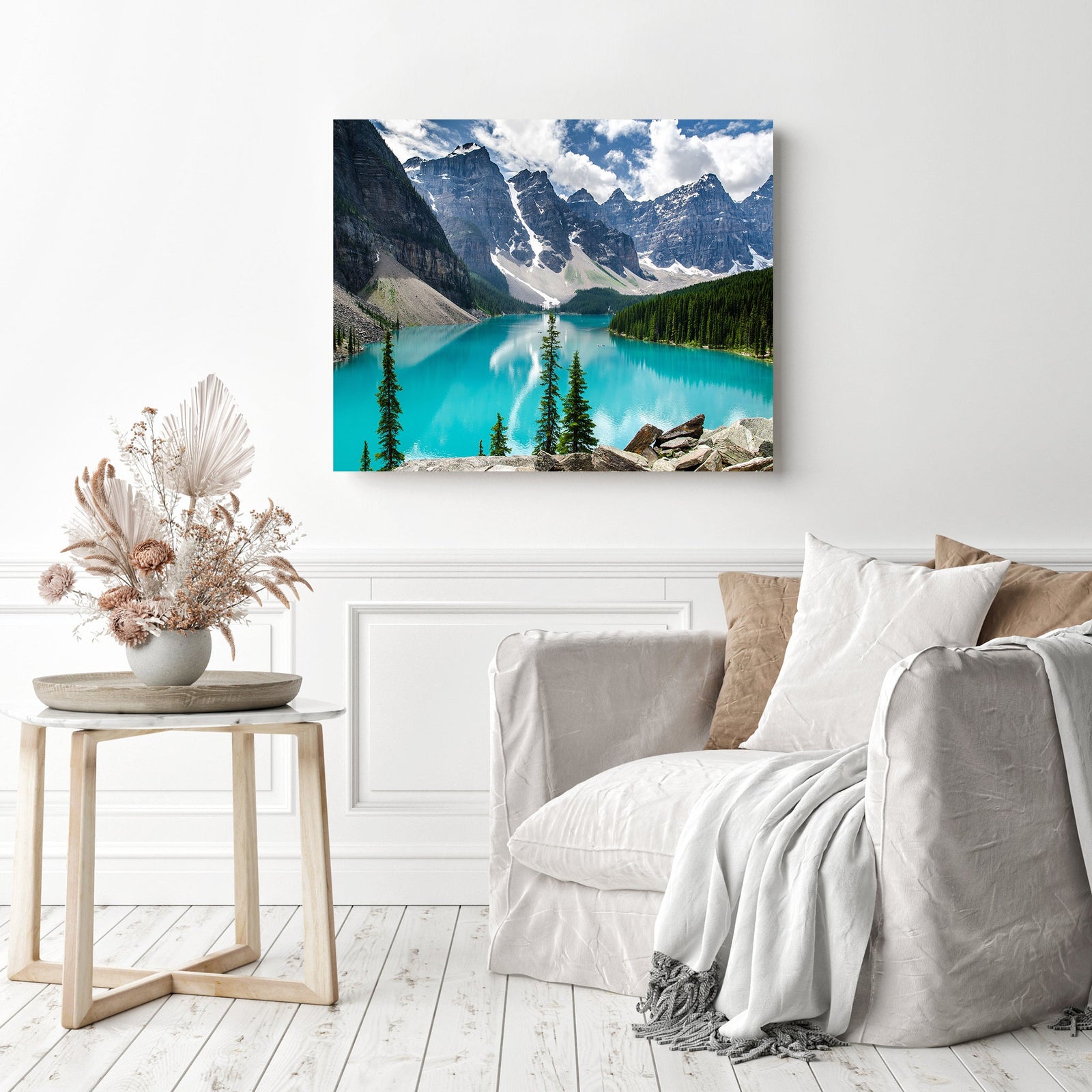 Mountain Lakeview | Diamond Painting Displayed as Home Decor