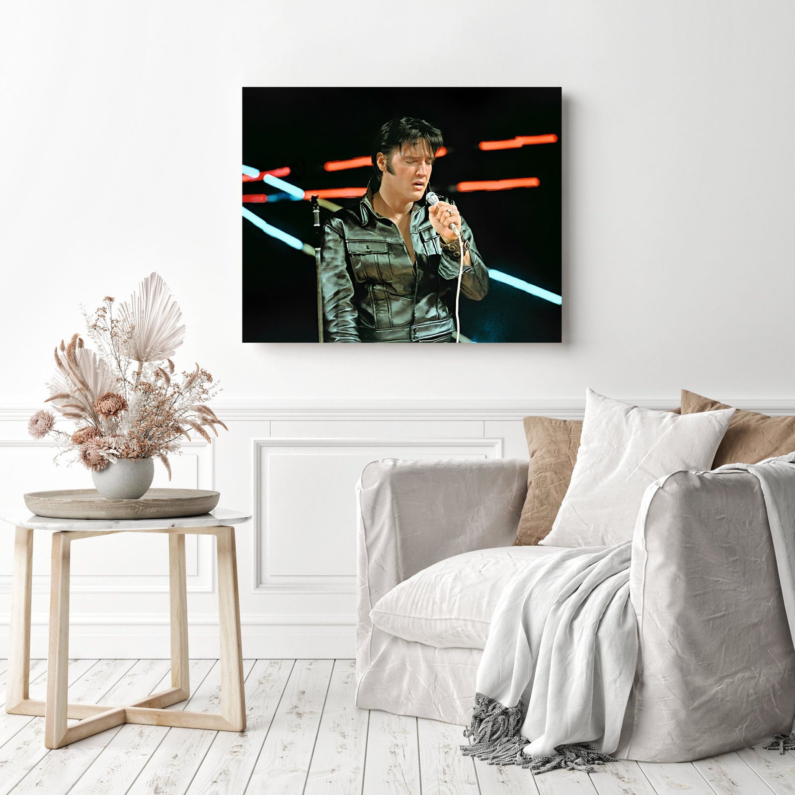 Elvis Presley Live | Diamond Painting Displayed as Home Decor