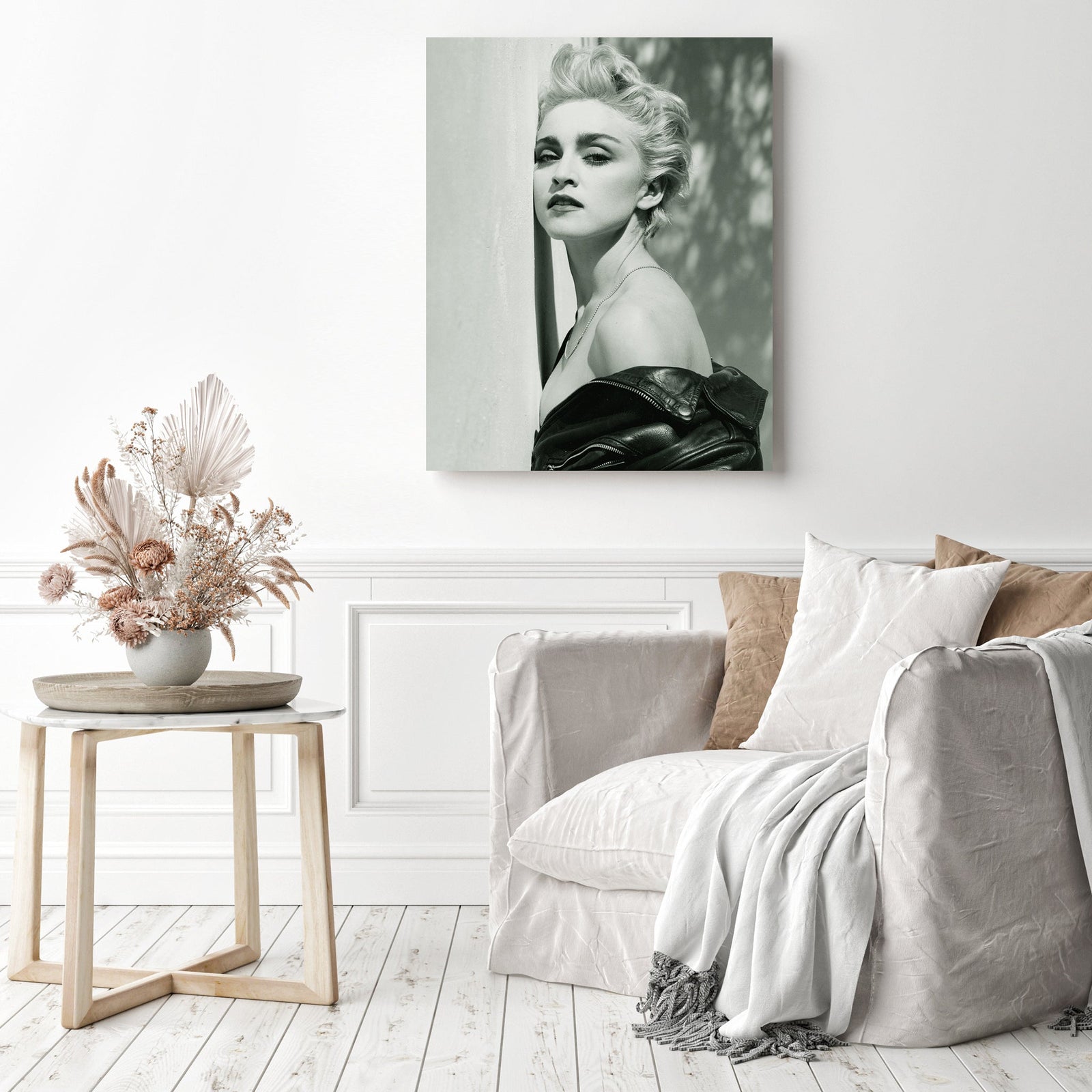 Madonna Black White | Diamond Painting Displayed as Home Decor