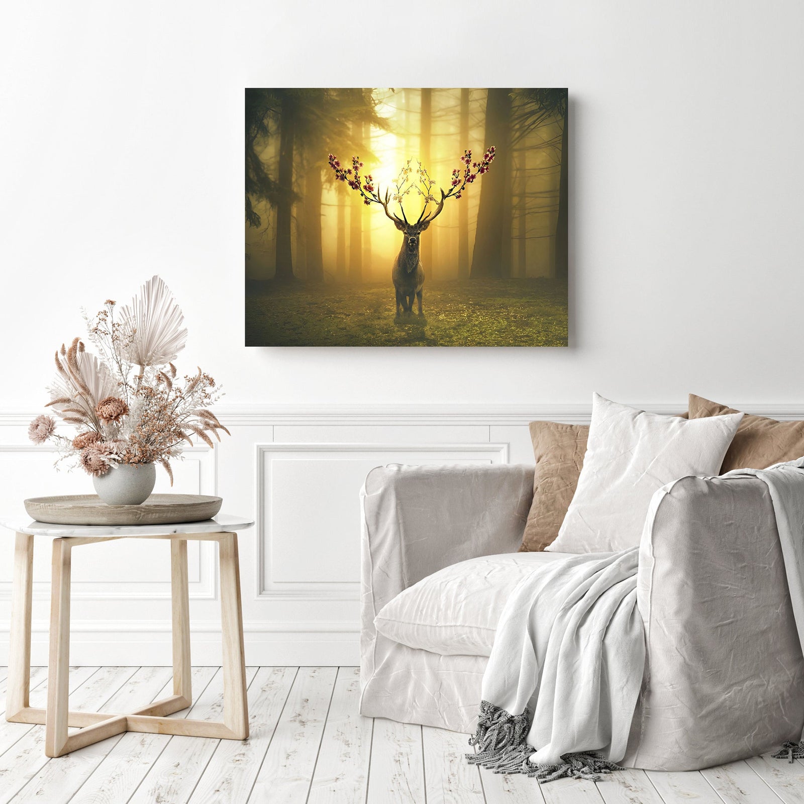 Antlers blooming | Diamond Painting Displayed as Home Decor