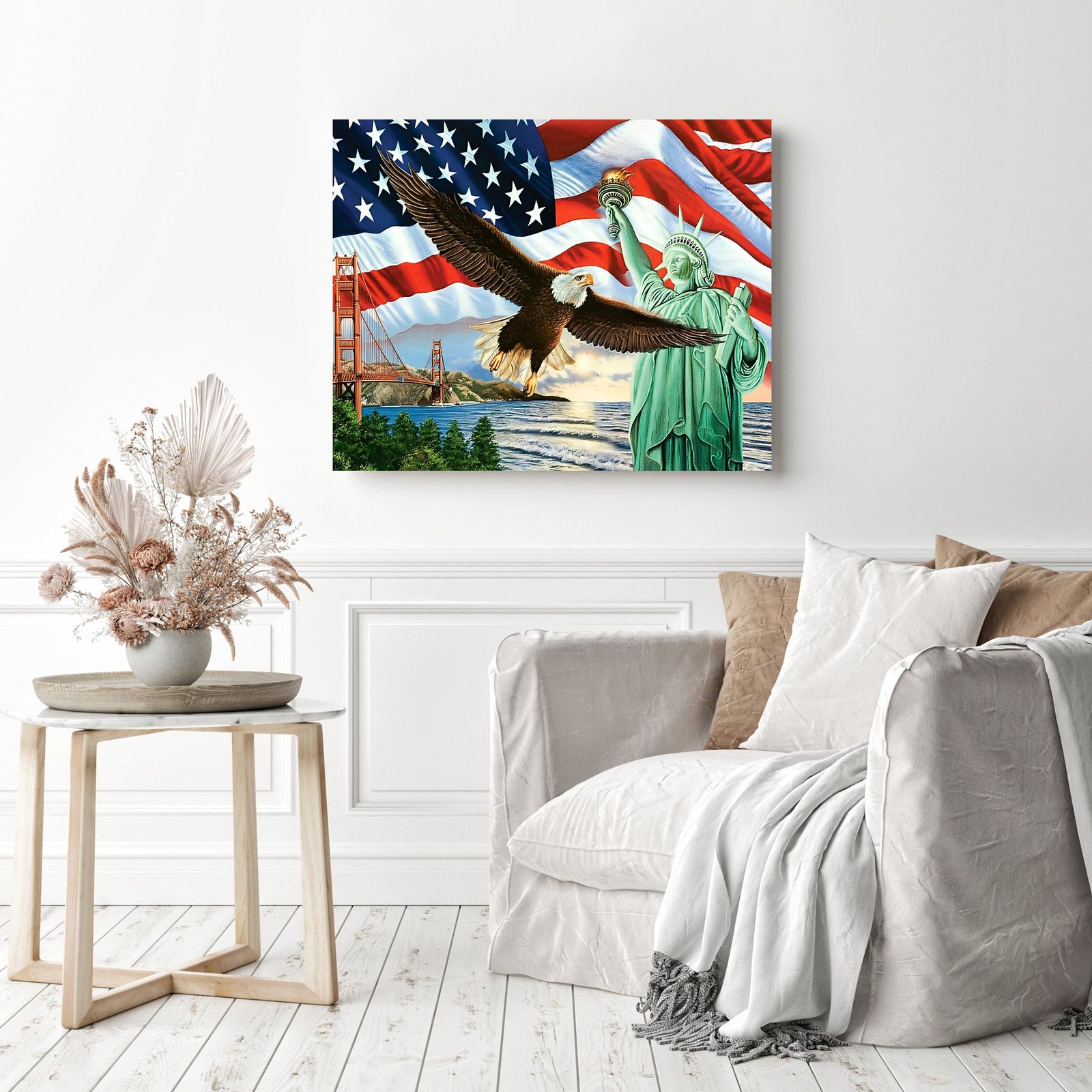 American Flag Statue of Liberty | Diamond Painting Displayed as Home Decor