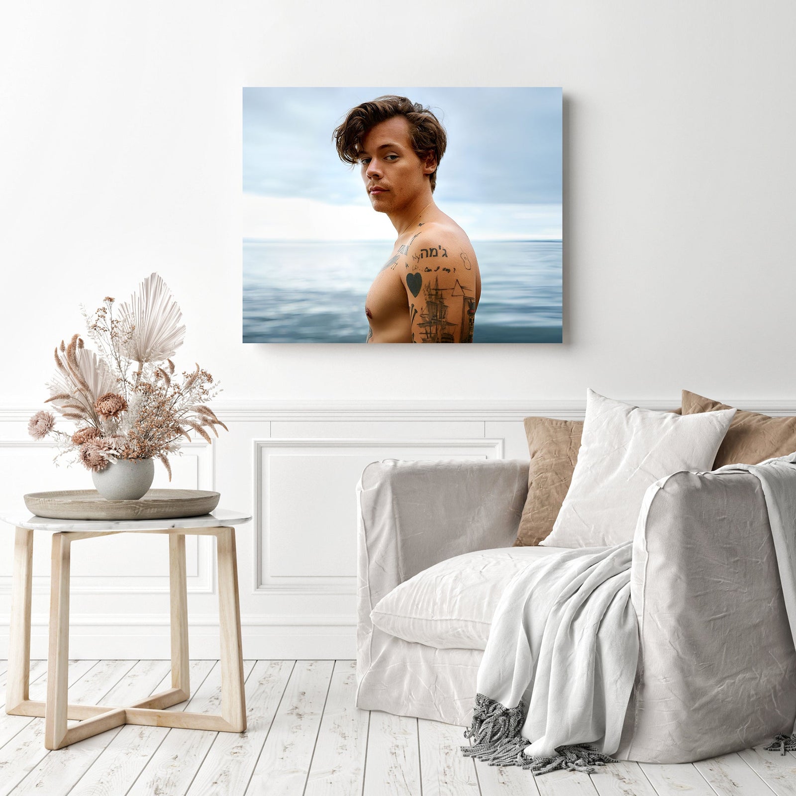 Harry Styles Looking Back | Diamond Painting Displayed as Home Decor