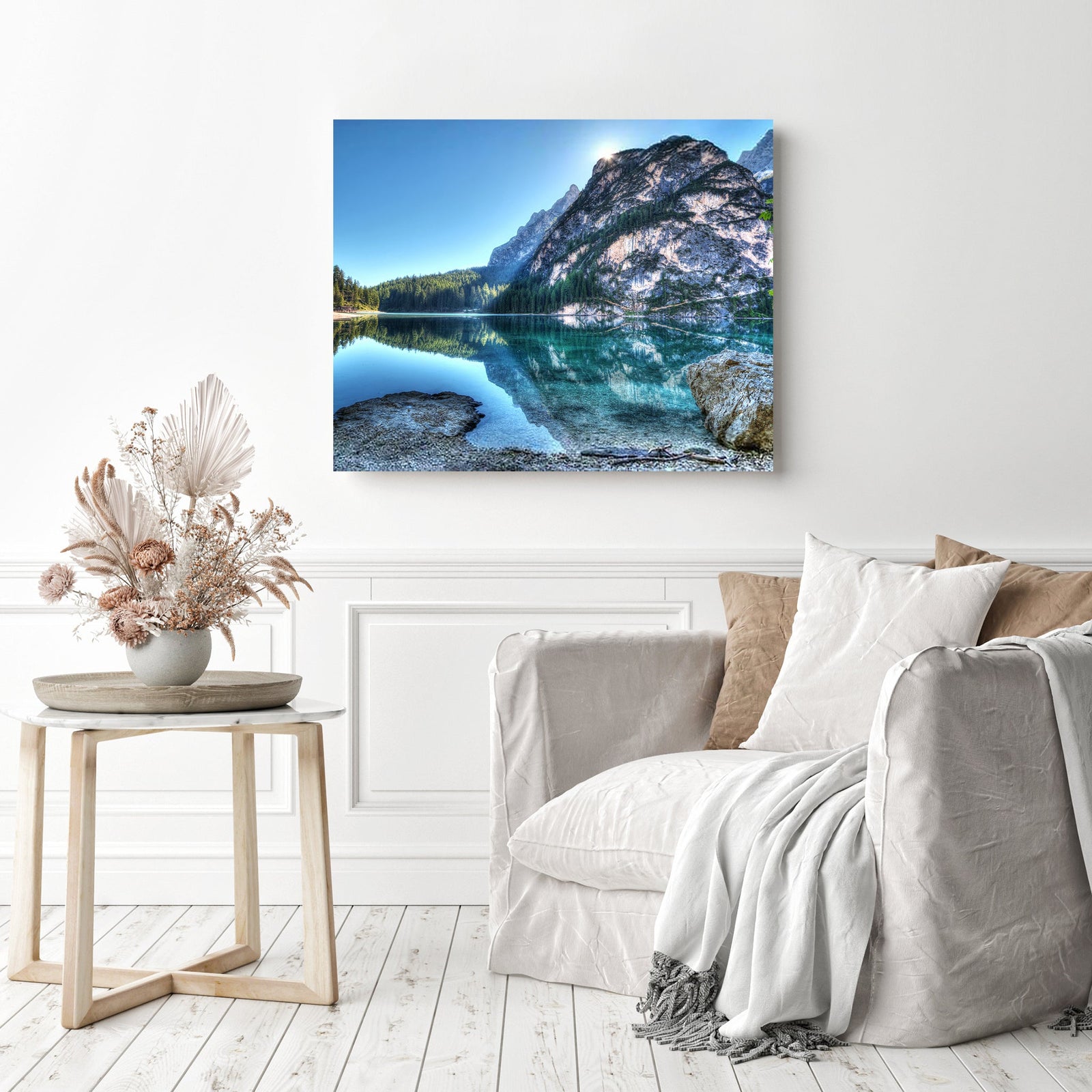 Daylight in the Mountains | Diamond Painting Displayed as Home Decor