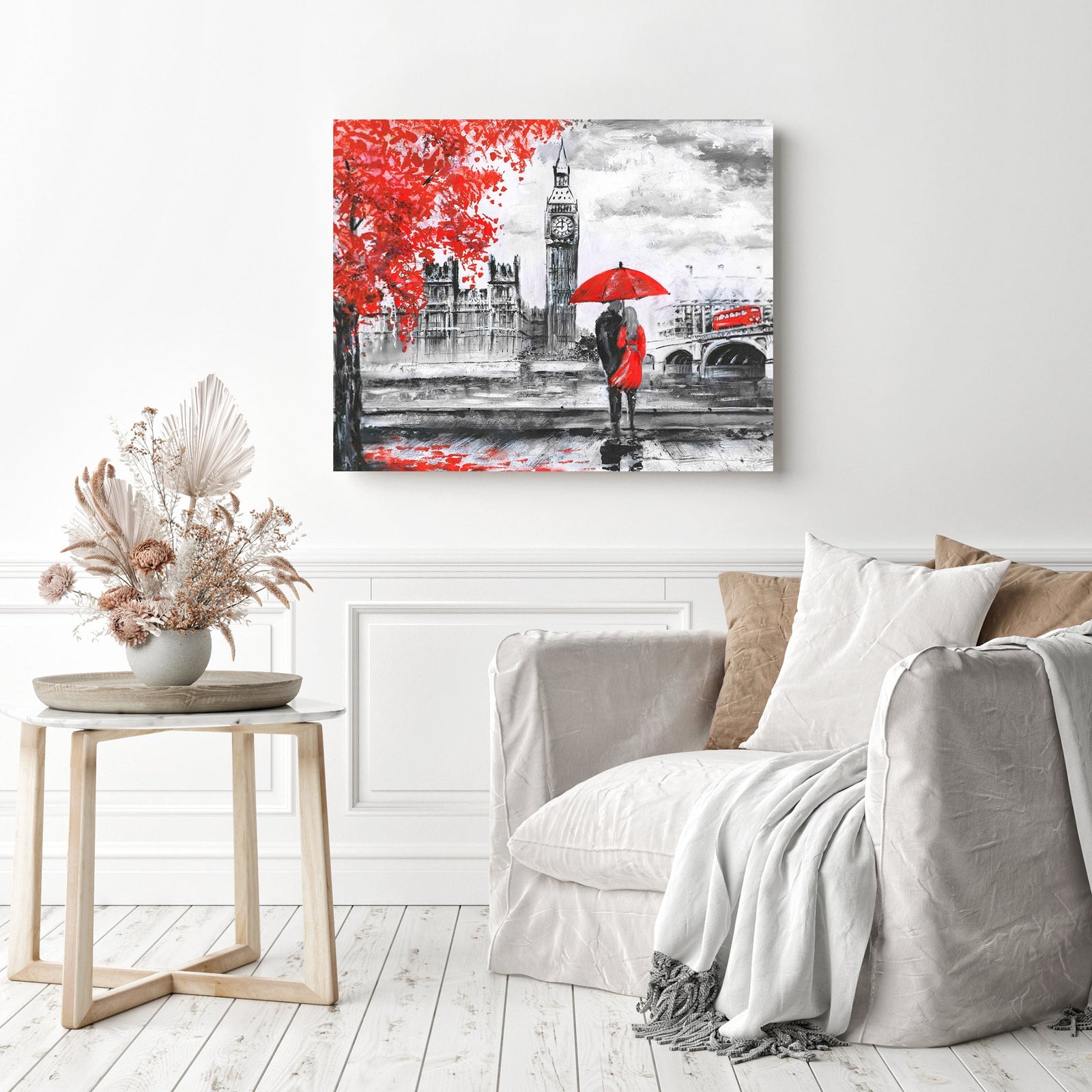 London Lovers in Black and Red | Diamond Painting Displayed as Home Decor