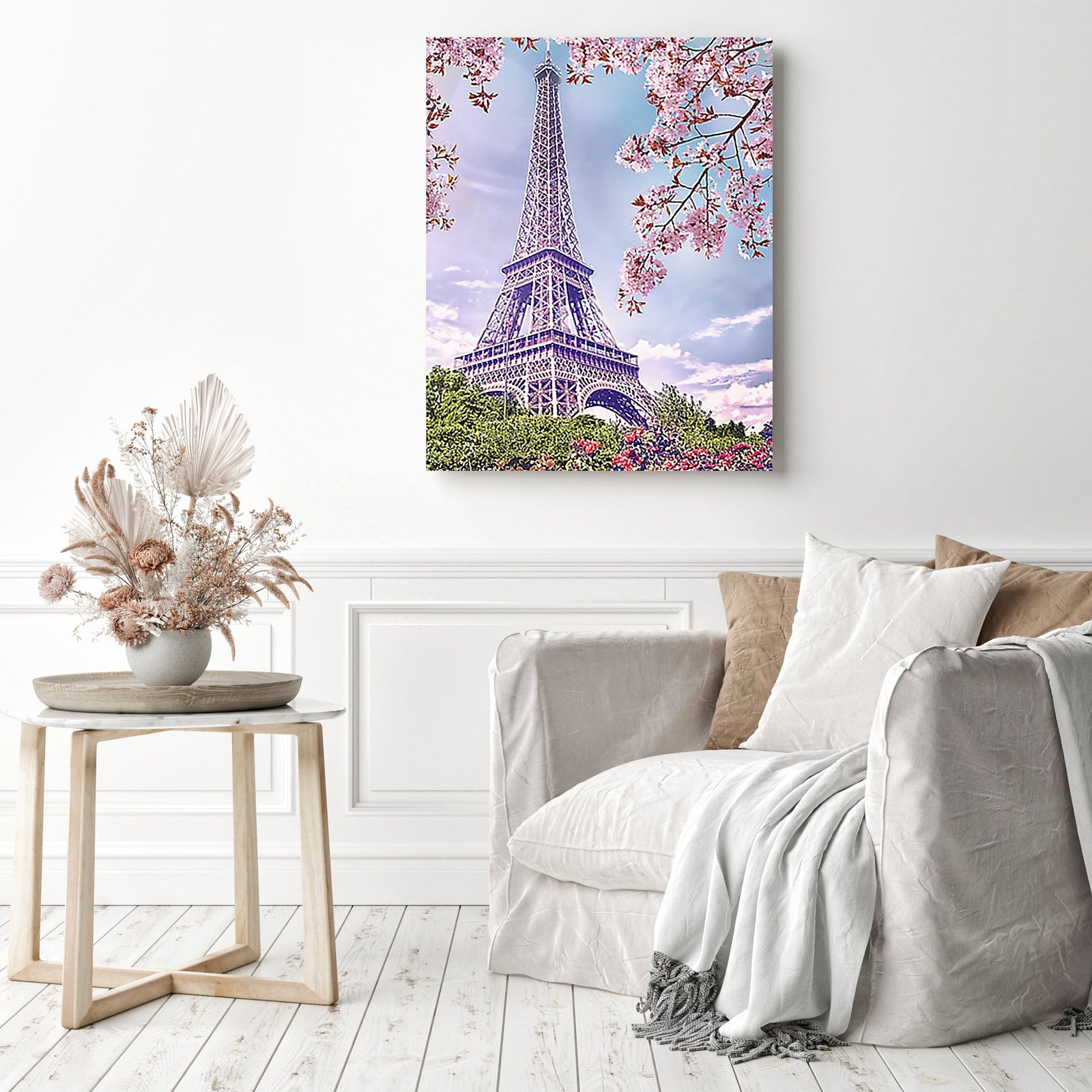 Romantic Paris Eiffle | Diamond Painting Displayed as Home Decor