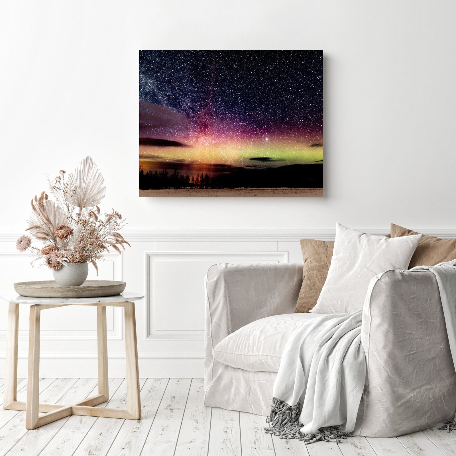 Aurora Borealis Night Sky | Diamond Painting Displayed as Home Decor