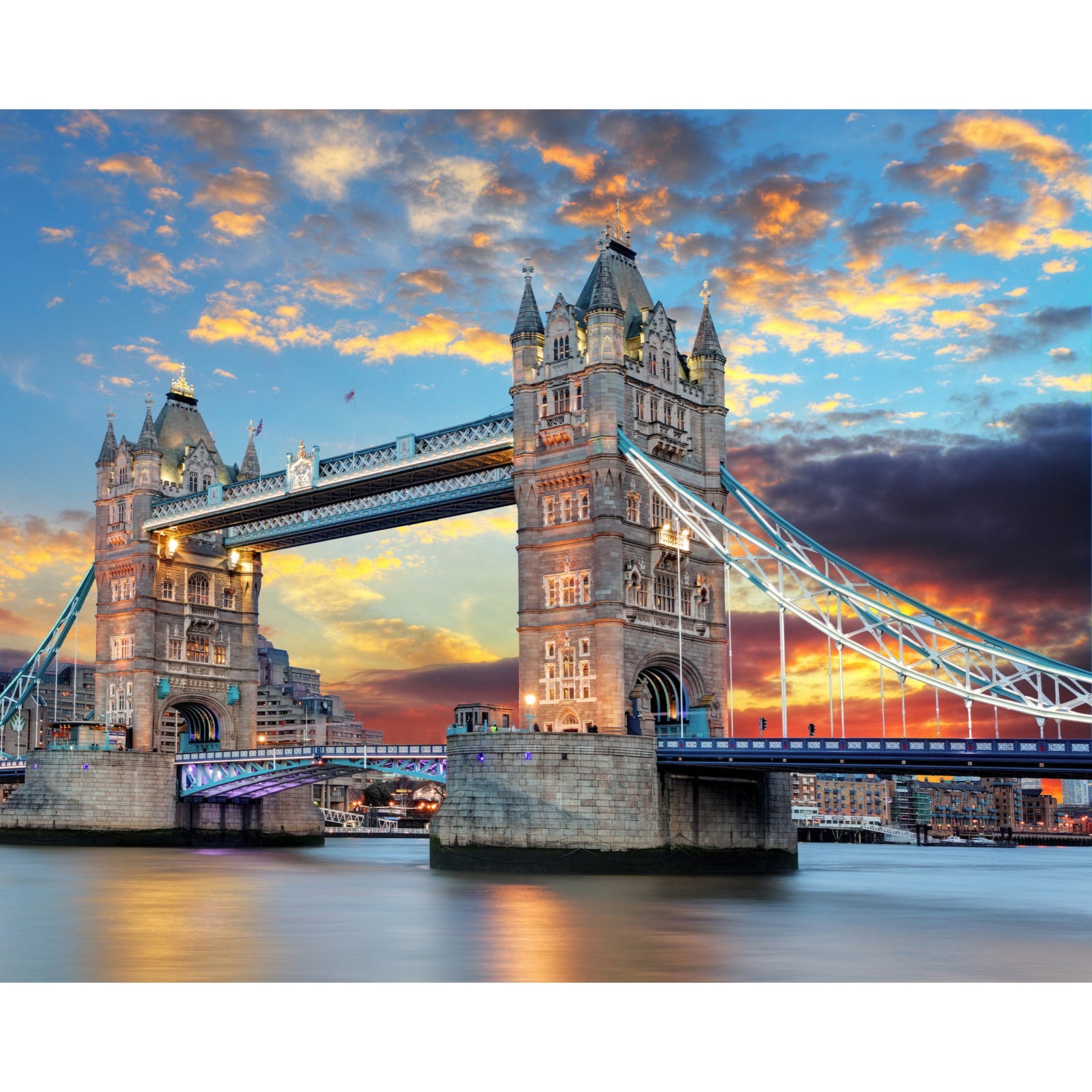 London Bridge Scene | Diamond Painting Design - Full Drill Diamond Art with 5d Square or Round Diamonds - AB Drills Available