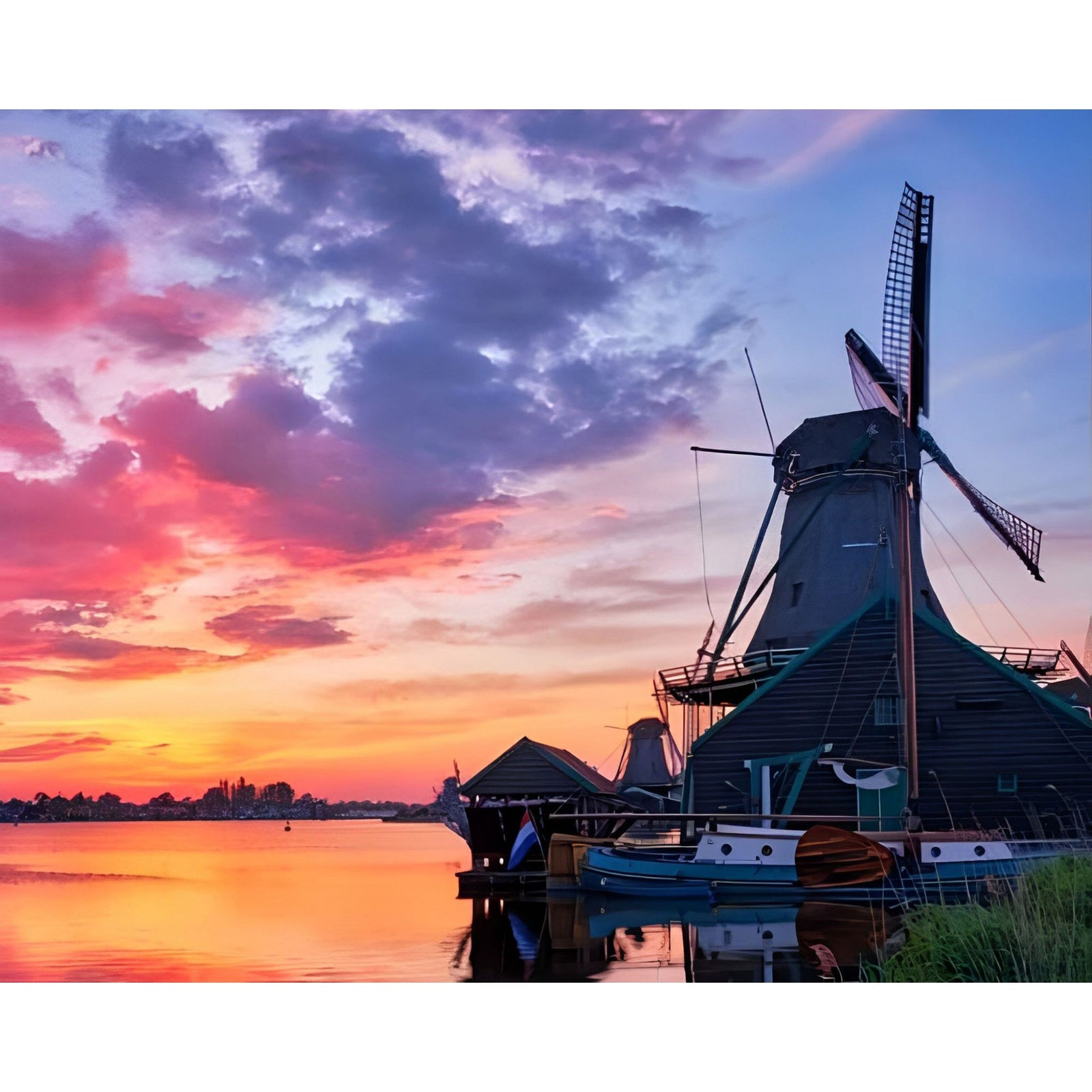 Windmill in Holland | Diamond Painting Design - Full Drill Diamond Art with 5d Square or Round Diamonds - AB Drills Available