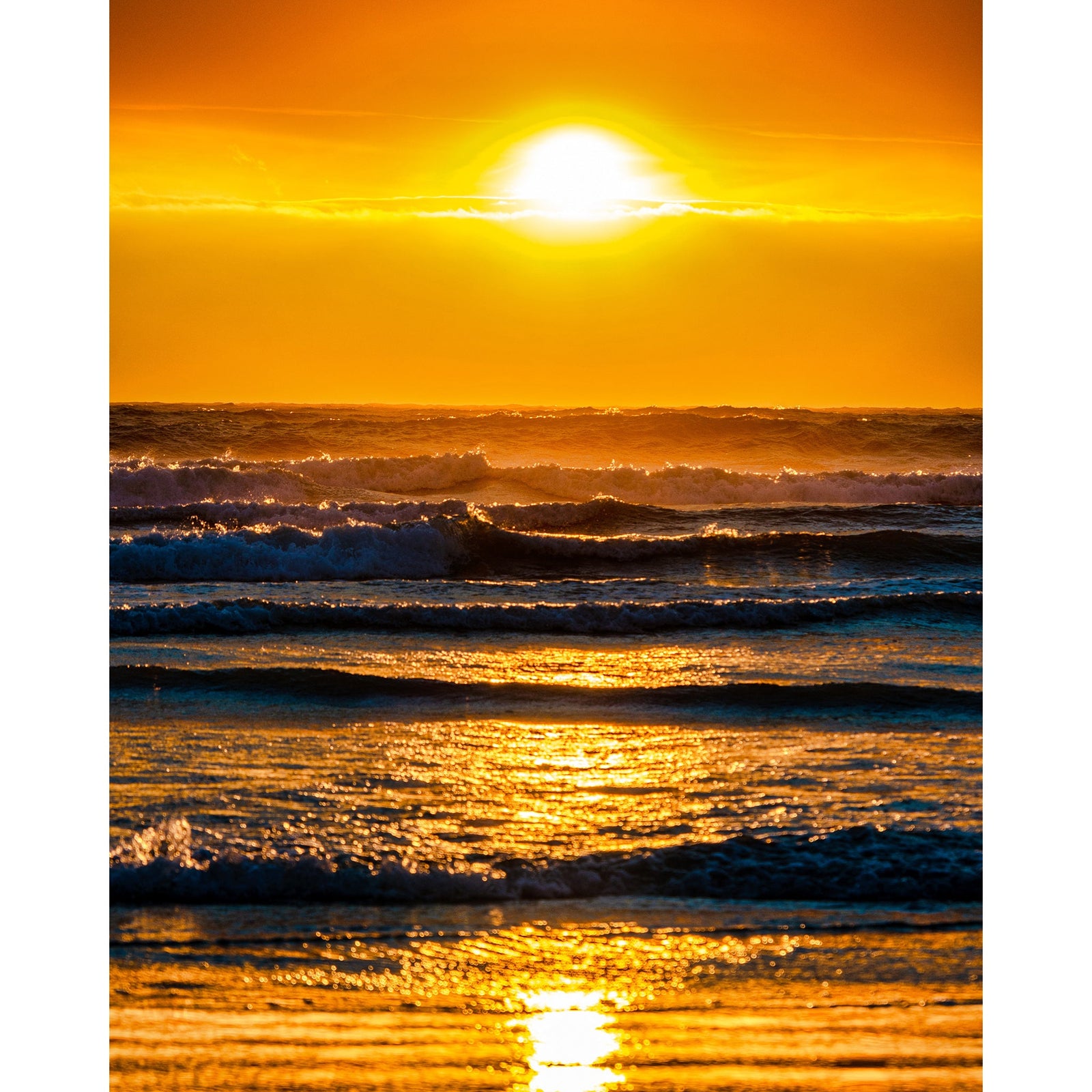 Sunset on the Ocean | Diamond Painting Design - Full Drill Diamond Art with 5d Square or Round Diamonds - AB Drills Available