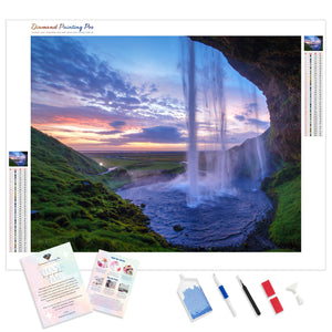 Seljalandsfoss Waterfall | Diamond Painting