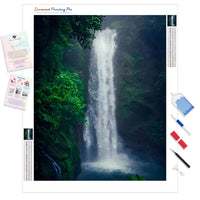 Waterfall in Costa Rica | Diamond Painting